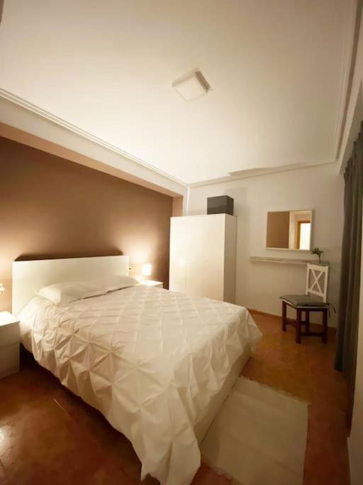 Rooms In Spacious Beach Flat In Valence Extérieur photo