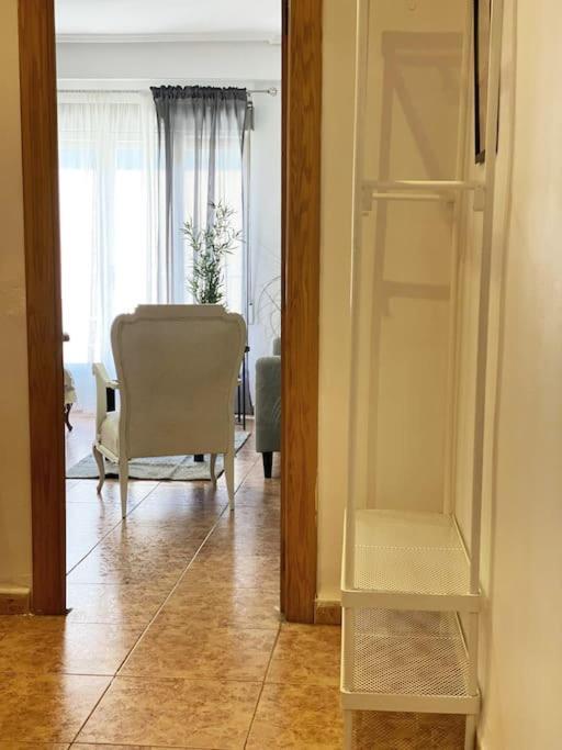 Rooms In Spacious Beach Flat In Valence Extérieur photo