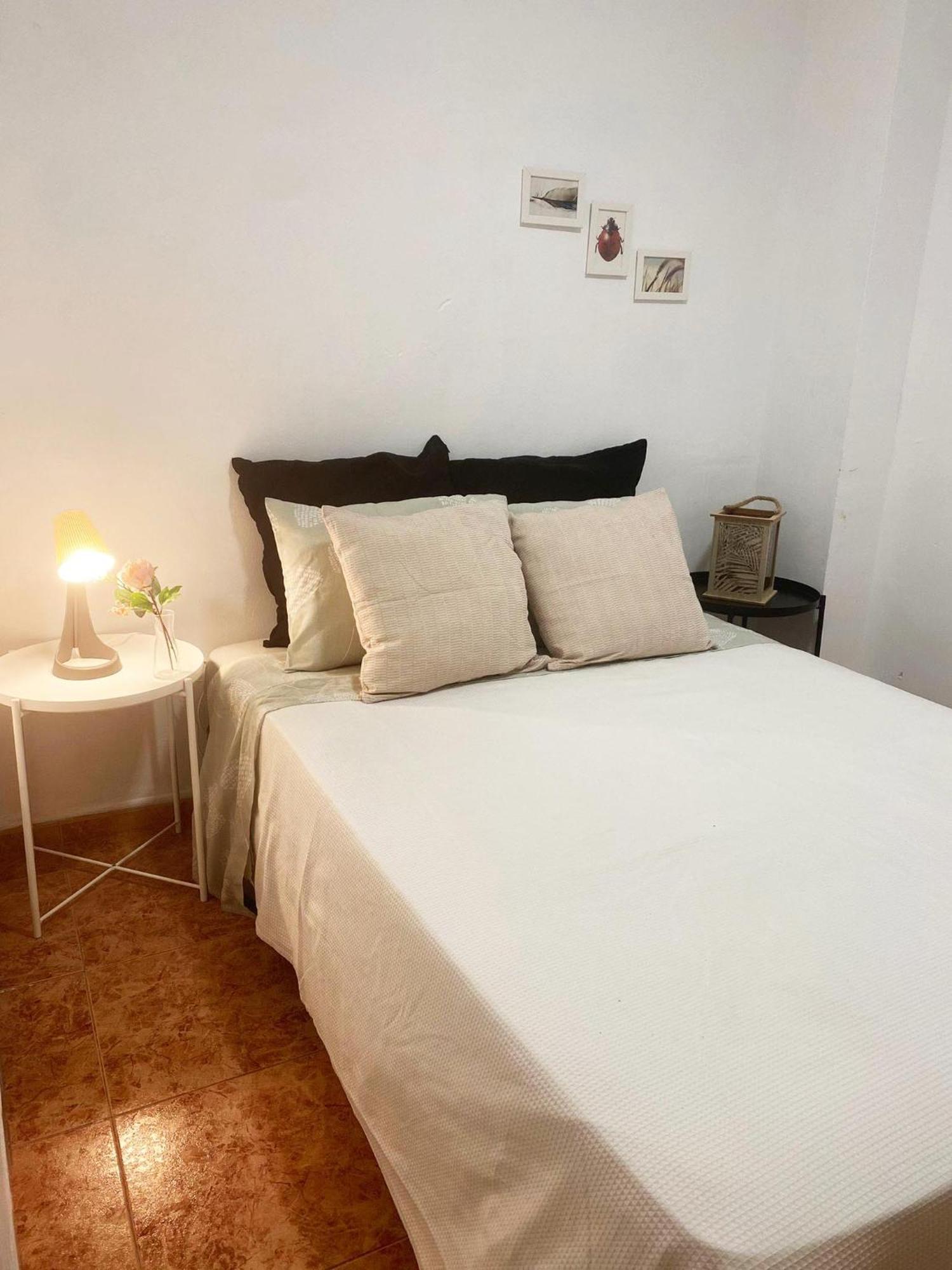 Rooms In Spacious Beach Flat In Valence Extérieur photo